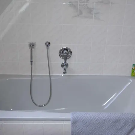 Haus Fischer Апартаменты *